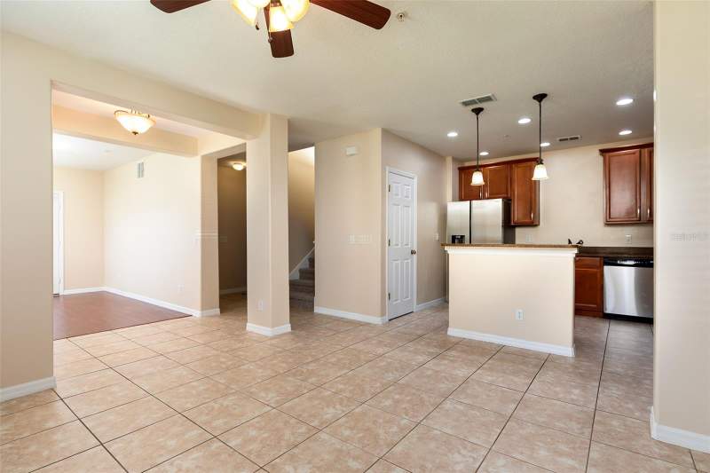 3 bedroom Townhouse at 9866 Tivoli Villa Drive, Crowntree Lakes 02 & 03, Orlando — photo 4
