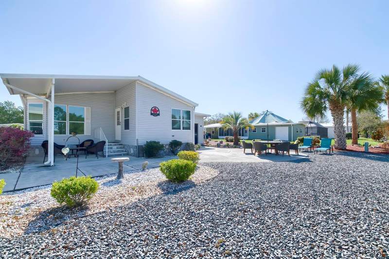 2 bedroom Manufactured Home at 15025 Brookridge Boulevard, Brookridge Community Unit 2 Blk 13 Lot 15, Brooksville — photo 5