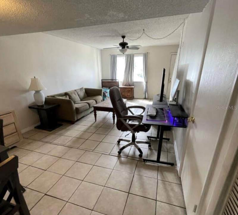 2 bedroom Townhouse at 237 Debora Court, Altamonte Heights, Altamonte Springs — photo 3