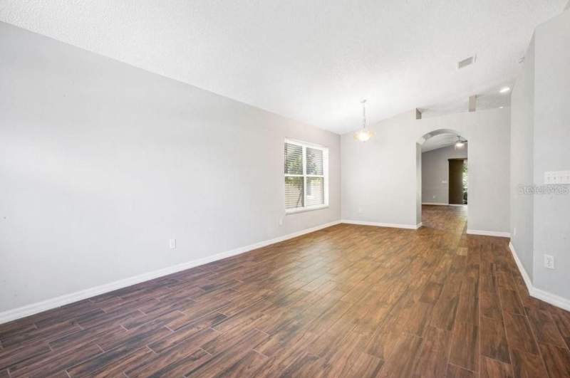 4 bedroom Single Family Residence at 14795 Yorkshire Run Drive, Stoneybrook, Orlando — photo 3