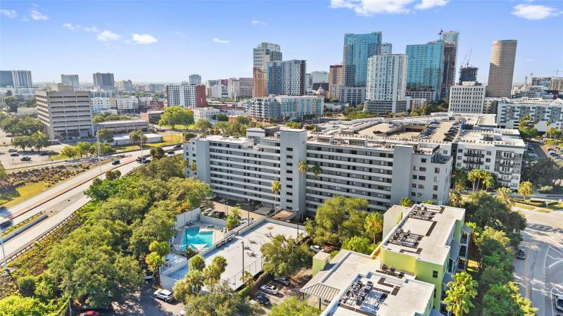 201 W LAUREL STREET #907 home for sale in One Laurel Place Condos for Sale: 3 Listings
