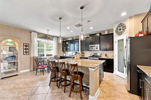 11156 Spring Point Circle, Riverview FL - photo 6 of 54