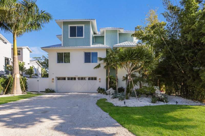 4 bedroom Single Family Residence at 6930 Longboat Drive, Longbeach On Longboat Key, Longboat Key — photo 5