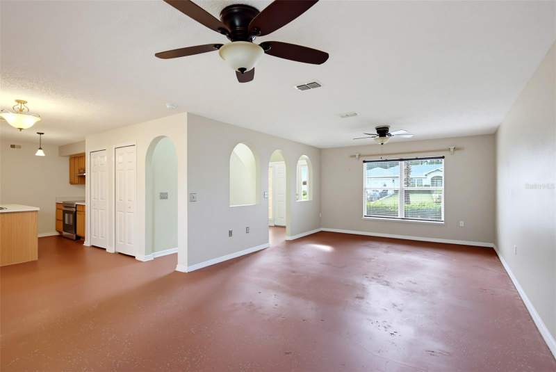 3 bedroom Single Family Residence at 43 Ryland Drive, Palm Coast Sec 29, Palm Coast — photo 5