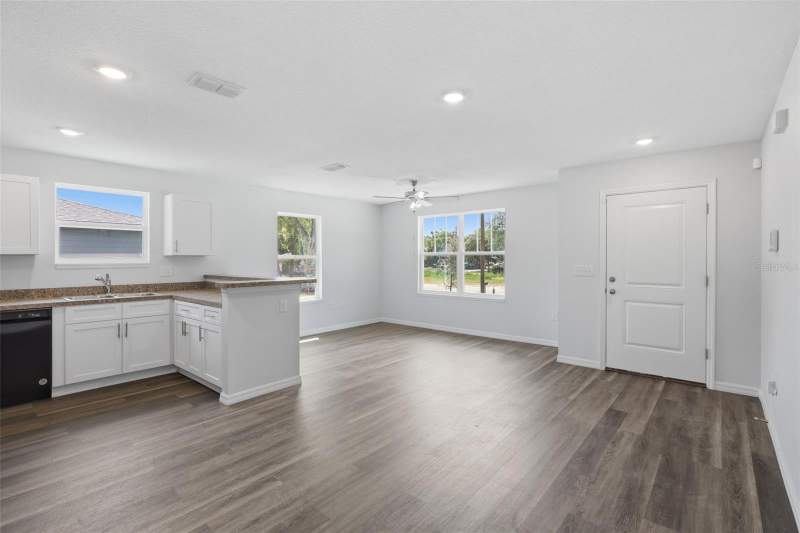 3 bedroom Single Family Residence at 3411 WARREN SAPP DRIVE, MORRISONS SUB, APOPKA — photo 4