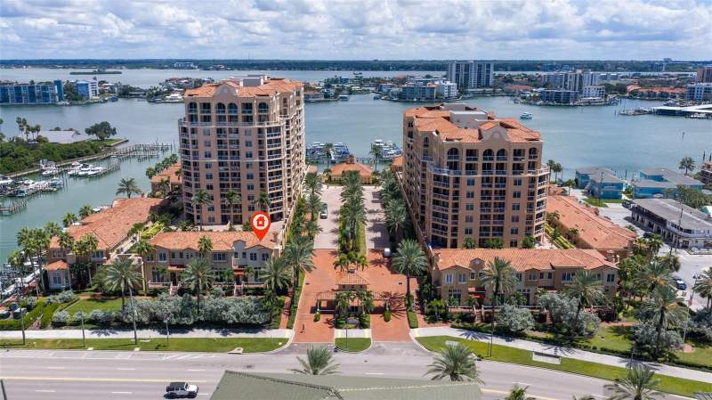 Belle Harbor Condo