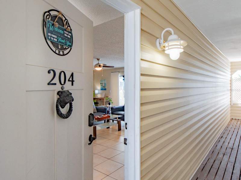2 bedroom Condominium at 2406 Gulf Boulevard #204, Sunraker West Condo, Indian Rocks Beach — photo 4