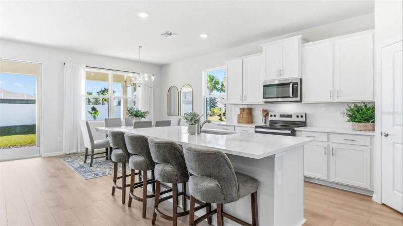 4 bedroom Single Family Residence at 4312 Fence Row Court, Star Farms At Lakewood Ranch, Lakewood Ranch — photo 3