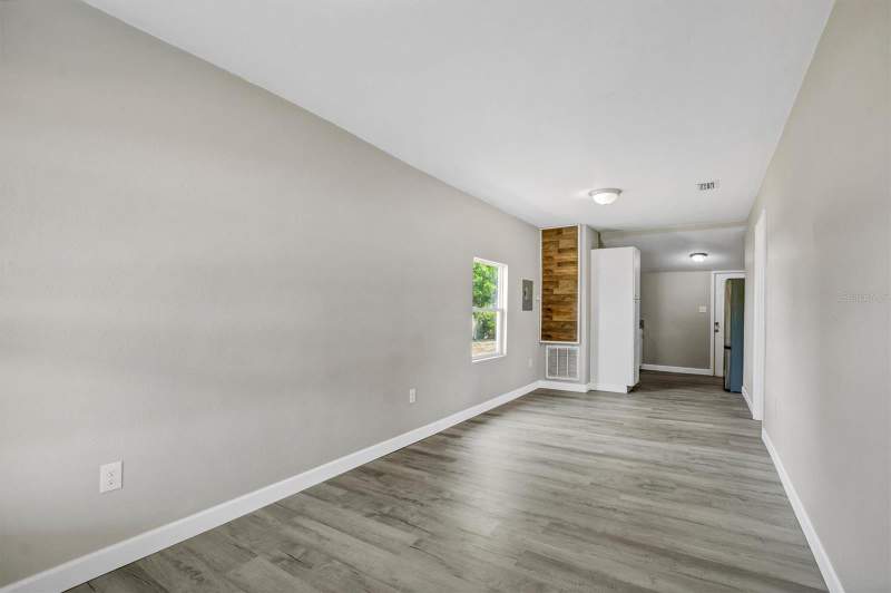 2 bedroom Single Family Residence at 209 Piney Avenue, Golf View Park, Lake Wales — photo 4