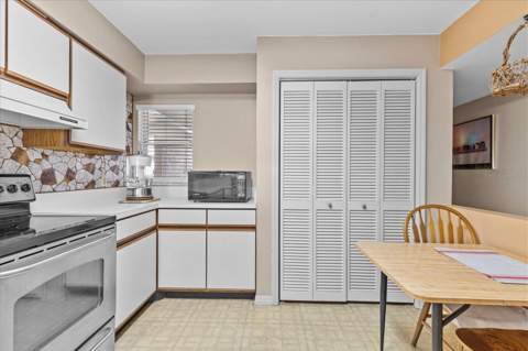 5537 Sea Forest Drive #307, New Port Richey FL - photo 20 of 43