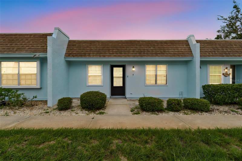 11110 CARRIAGE HILL DRIVE #5 home for sale in Timber Oaks Fairway Villas