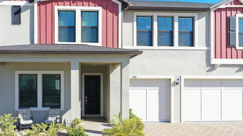 5 bedroom Single Family Residence at 21481 Snowy Orchid Terrace, Connerton Village 2 Prcl 208, Land O Lakes — photo 3