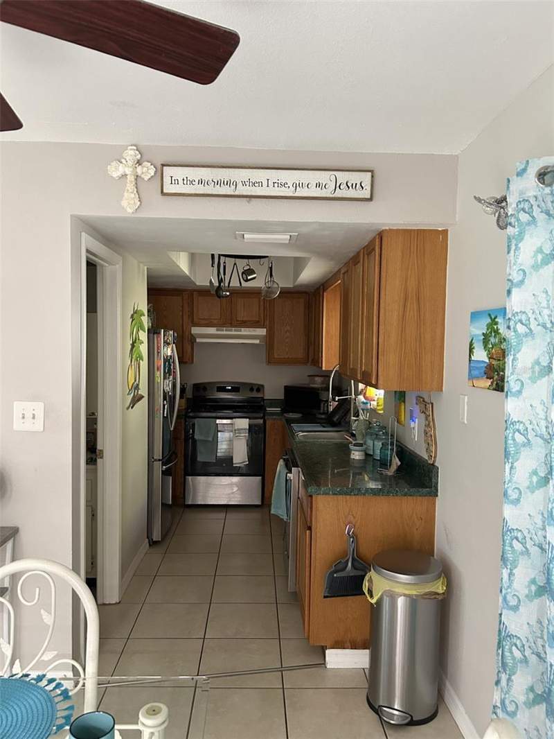 2 bedroom Single Family Residence at 8445 Dunnellon Road, Heather The, Weeki Wachee — photo 5
