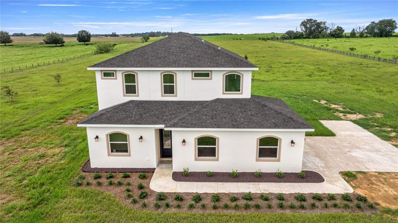 4 bedroom Single Family Residence at 21786 NW 27th Street, Juliet Mdws 4, Morriston — photo 4