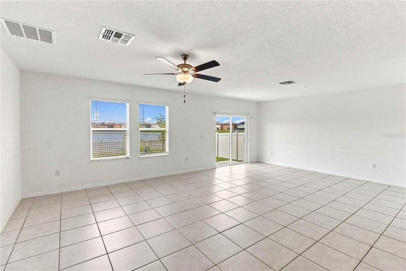 6 bedroom Single Family Residence at 5375 Blue Horizon Way, Berry Bay, Wimauma — photo 5