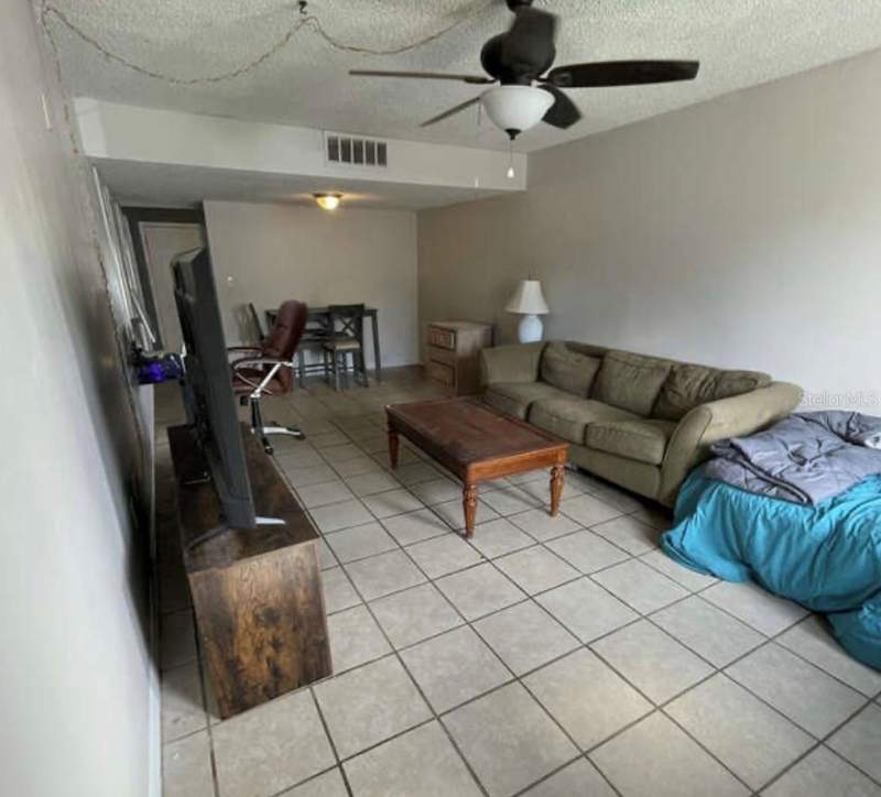 2 bedroom Townhouse at 237 Debora Court, Altamonte Heights, Altamonte Springs — photo 2