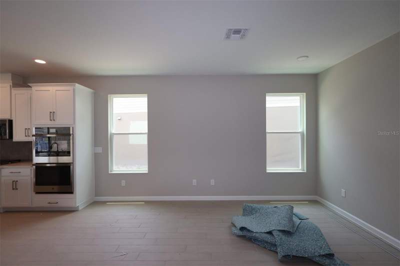 4 bedroom Single Family Residence at 1359 Lumpini Street, Center Lake On The Park, St Cloud — photo 5