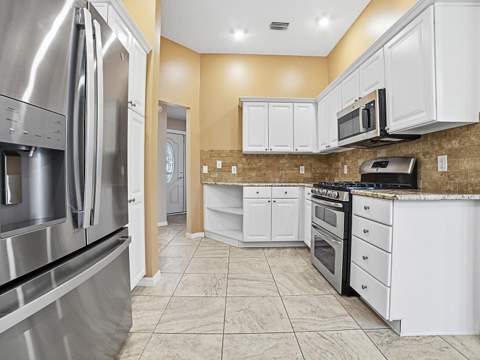 579 Cheraw Place, The Villages FL - photo 11 of 45