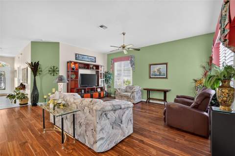 542 Loma Paseo Drive, The Villages FL - photo 20 of 49