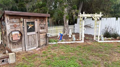 4076 S Oakhurst Drive, Homosassa FL - photo 9 of 45