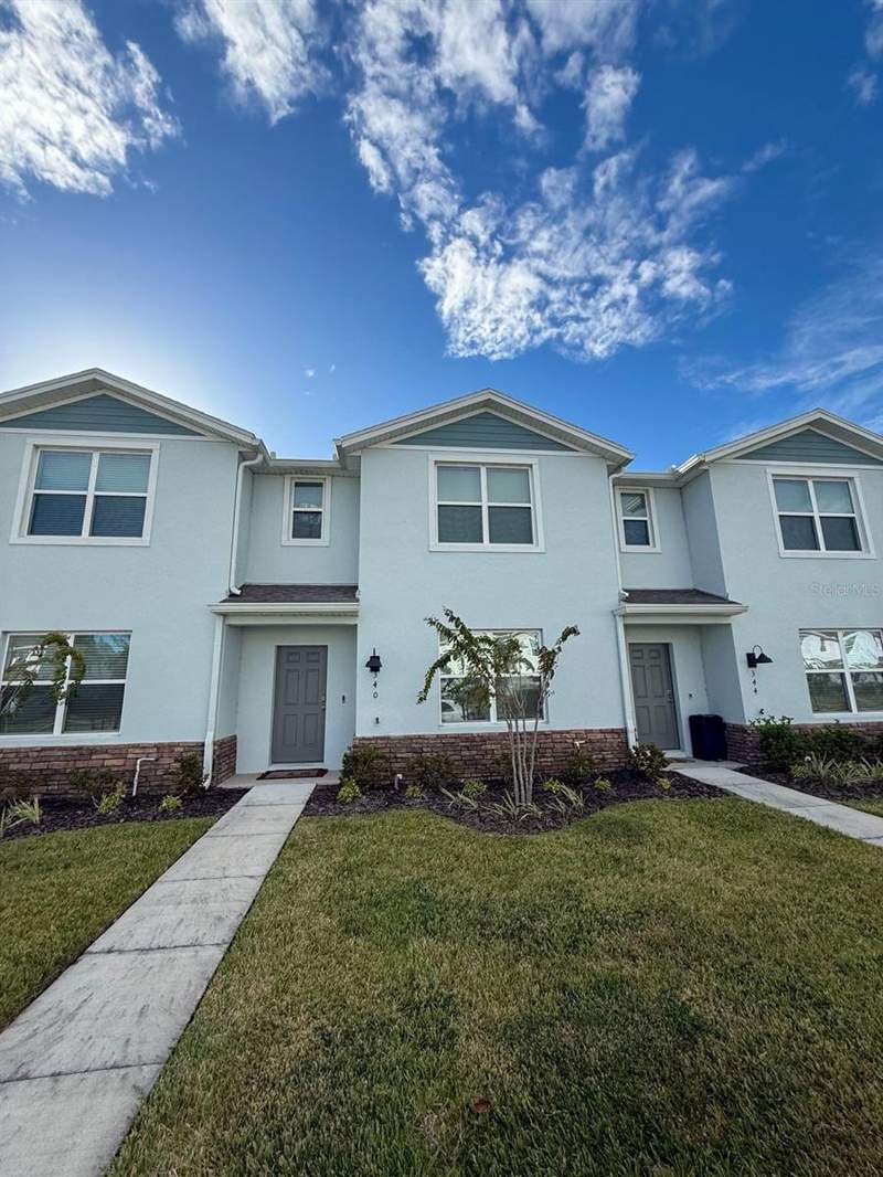 3 bedroom Townhouse at 340 Preston Cove Drive, Preston Cove Ph 1 & 2, St Cloud — photo 3