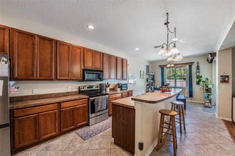 10945 Subtle Trail Drive, Riverview FL - photo 13 of 51