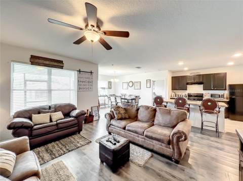 10547 Burlwood Drive, Leesburg FL - photo 13 of 48