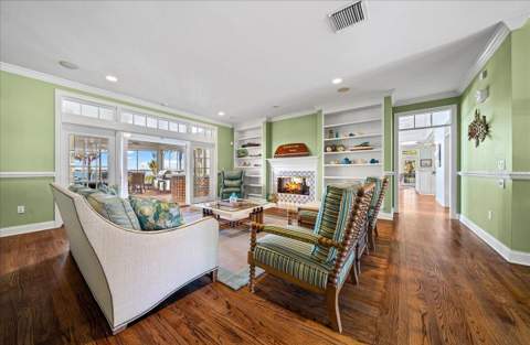 1200 Peninsula Drive, Tavares FL - photo 17 of 95