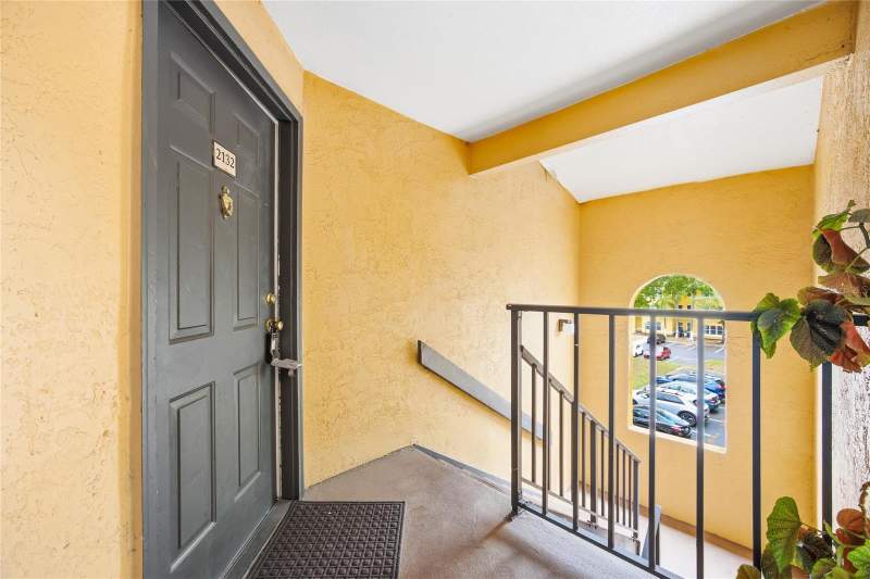 2 bedroom Condominium at 4532 Commander Drive #2132, Venetian Place, Orlando — photo 4