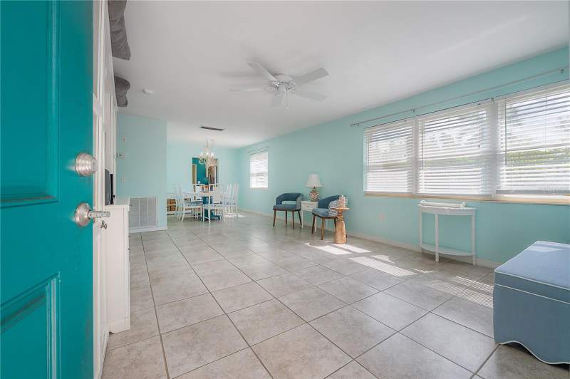 2 bedroom Condominium at 2960 59th Street #101, Town Shores Of Gulfport, Gulfport — photo 2