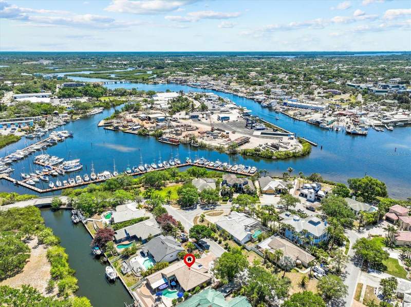 3 bedroom Single Family Residence at 1114 Marina Drive, Anclote Isles, Tarpon Springs — photo 3