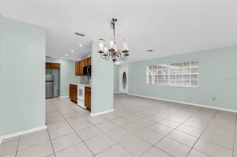 18577 Jay Avenue, Port Charlotte FL - photo 14 of 39