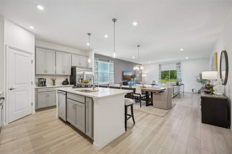 4 bedroom Single Family Residence at 12831 Trovita Drive, Groves At Grand Island, Grand Island — photo 4