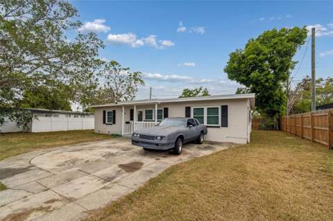 4479 Porpoise Drive, St Petersburg FL - photo 7 of 58
