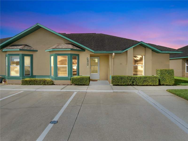 Canoe Creek Villas