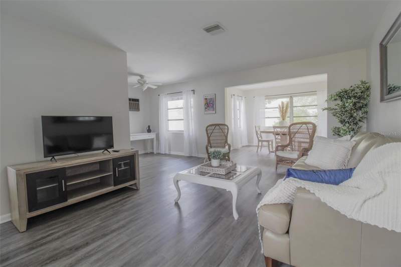 2 bedroom Single Family Residence at 2338 NASH STREET, GULF TO BAY ESTATES UNIT 1 REP, CLEARWATER — photo 2