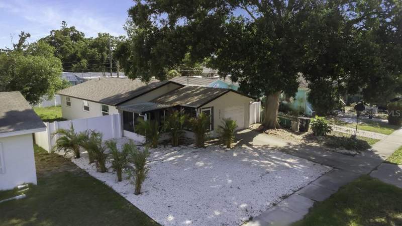 3 bedroom Single Family Residence at 5413 15th Avenue, Pasadena Heights, Gulfport — photo 2