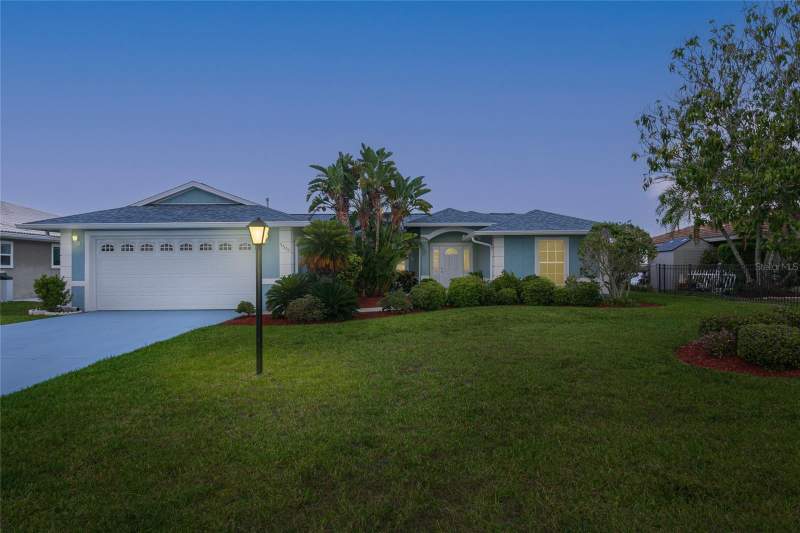 5557 BOWLINE BEND home for sale in Flor A Mar