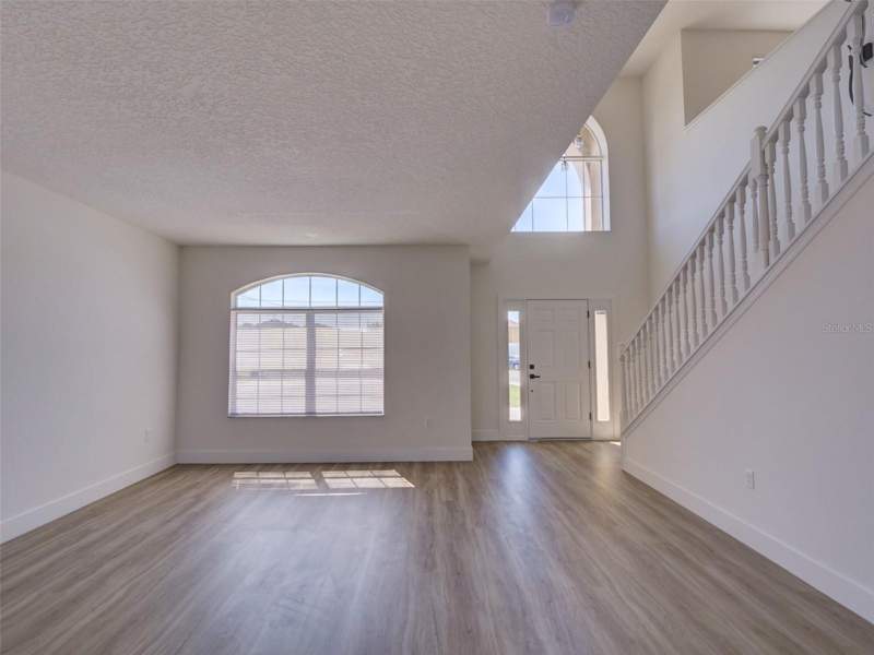 4 bedroom Single Family Residence at 307 Big Black Lane, Poinciana Nbrhd 06 Village 07, Poinciana — photo 5