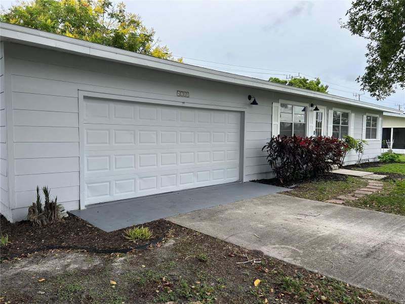 3 bedroom Single Family Residence at 4708 Park Acres Drive, Park Acres, Bradenton — photo 4