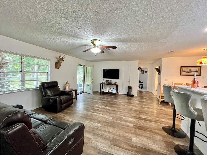 3 bedroom Single Family Residence at 407 Poinsettia Avenue, Na, Fruitland Park — photo 2