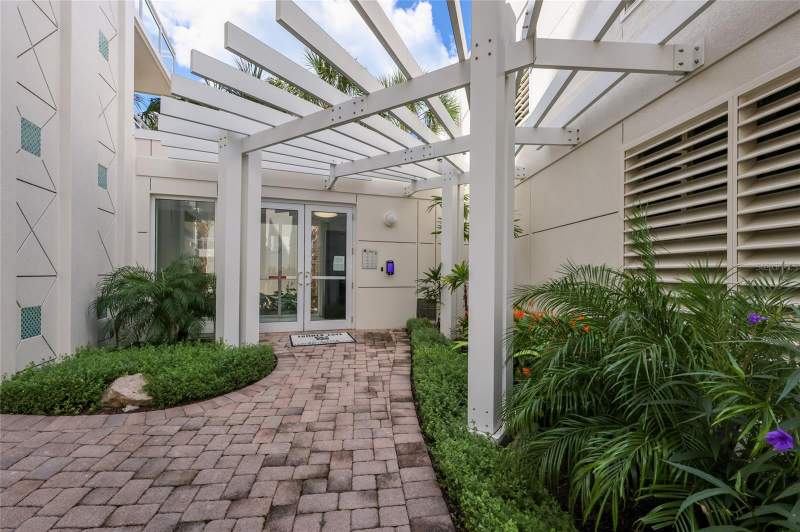 3 bedroom Condominium at 1640 Summerhouse Lane #40, Summer Cove On Siesta, Sarasota — photo 5