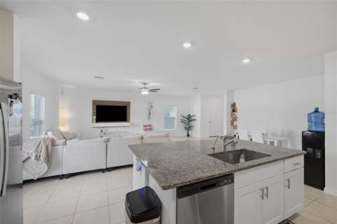 6453 Back Forty Loop, Zephyrhills FL - photo 18 of 52