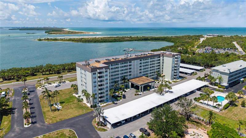 9 FORBES PLACE #205 home for sale in Royal Stewart Arms