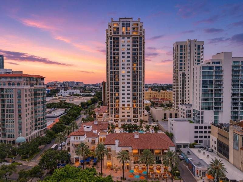 Parkshore Plaza Condo