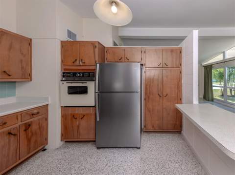 317 Hillview Road, Venice FL - photo 19 of 69