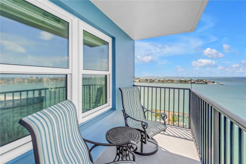 2 bedroom Condominium at 5220 Brittany Drive #1202, Bayway Isles Point Brittany Five, St Petersburg — photo 3
