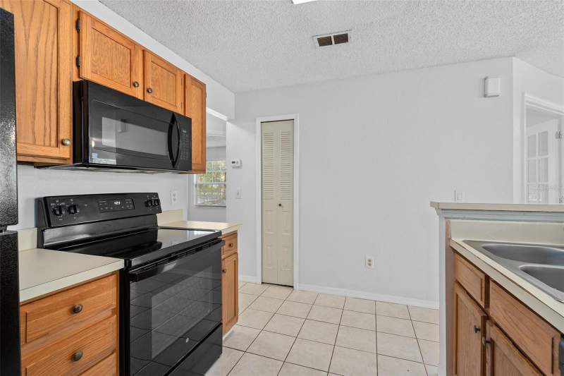3 bedroom Condominium at 1141 Exceller Court #107, Hunters Chase Condo Ph 1, Casselberry — photo 5