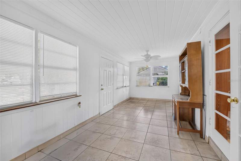 3 bedroom Single Family Residence at 12345 SE 135th Court, Parks, Ocklawaha — photo 3
