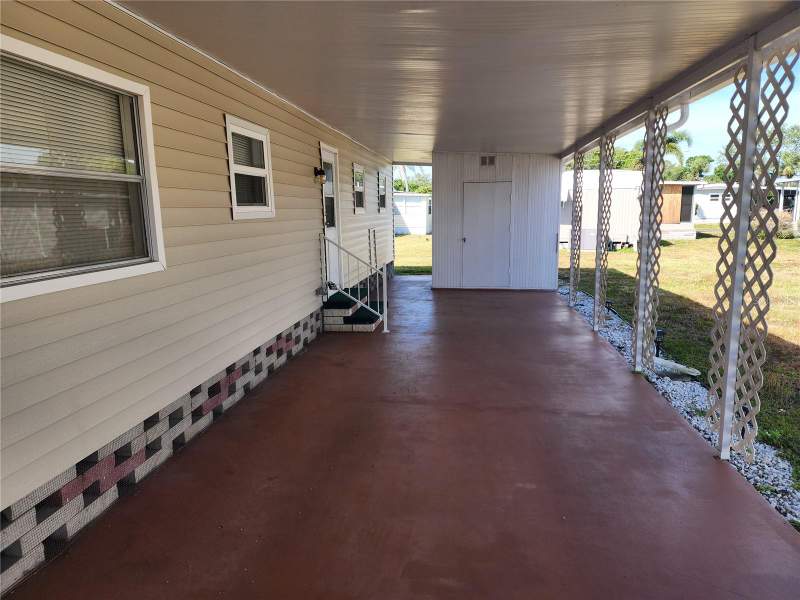 2 bedroom Mobile Home at 5408 Chateau Lane, Chateau Village Co-Op, Bradenton — photo 3